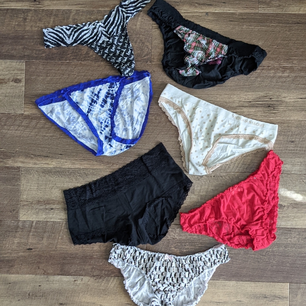 Victoria's Secret Lot Size L Underwear
